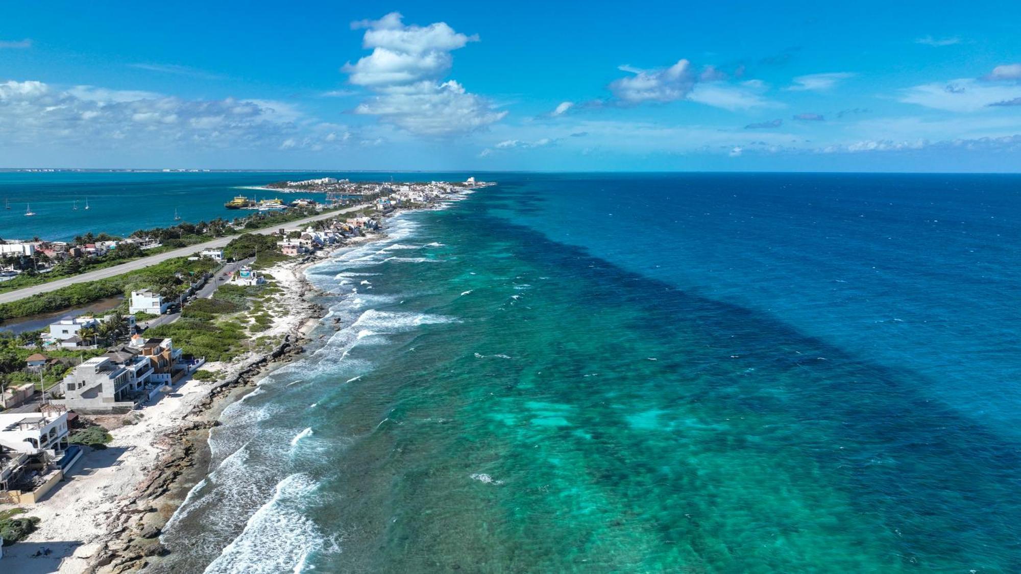 Casa Javi- Ocean Front Located Mid Isla Mujeres Villa Exterior photo